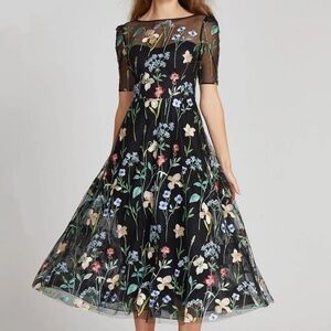 Teri Jon Rickie Freeman size 12 embroidered tulle dress floral black maxi gown